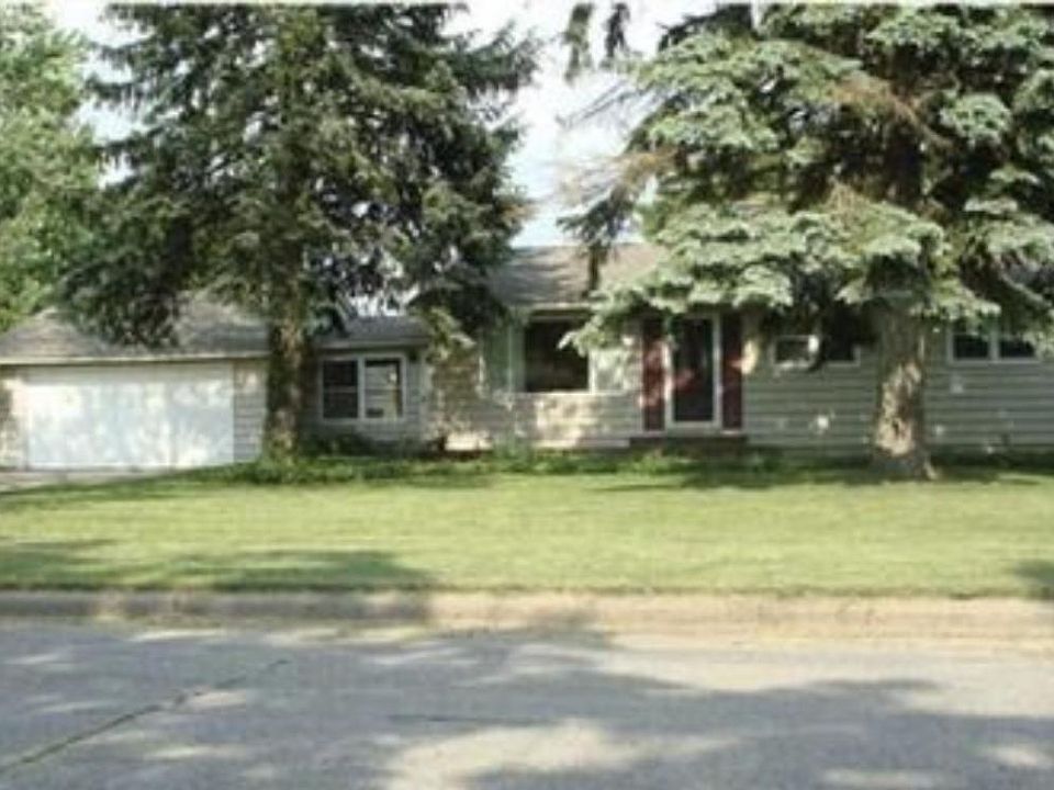 1st image of 534 Parkside Ave NW