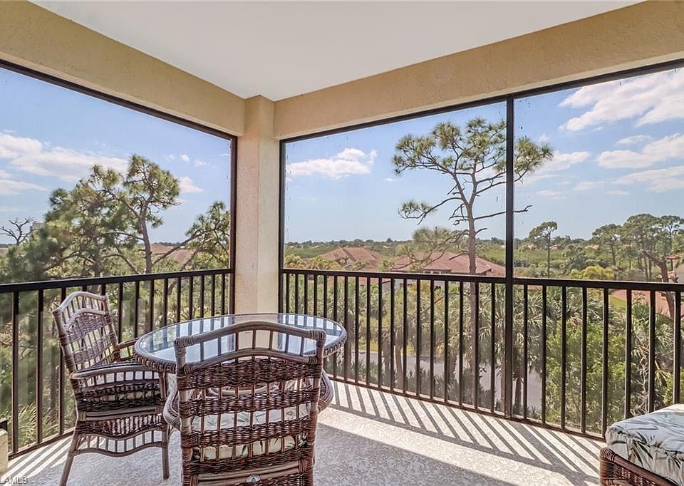 Home For Sale In Pelican Sound