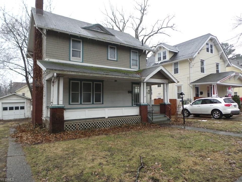 1st image of 1074 Bloomfield Ave