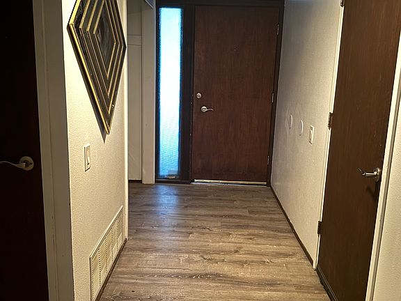 2nd image of 1313 Brown Dr