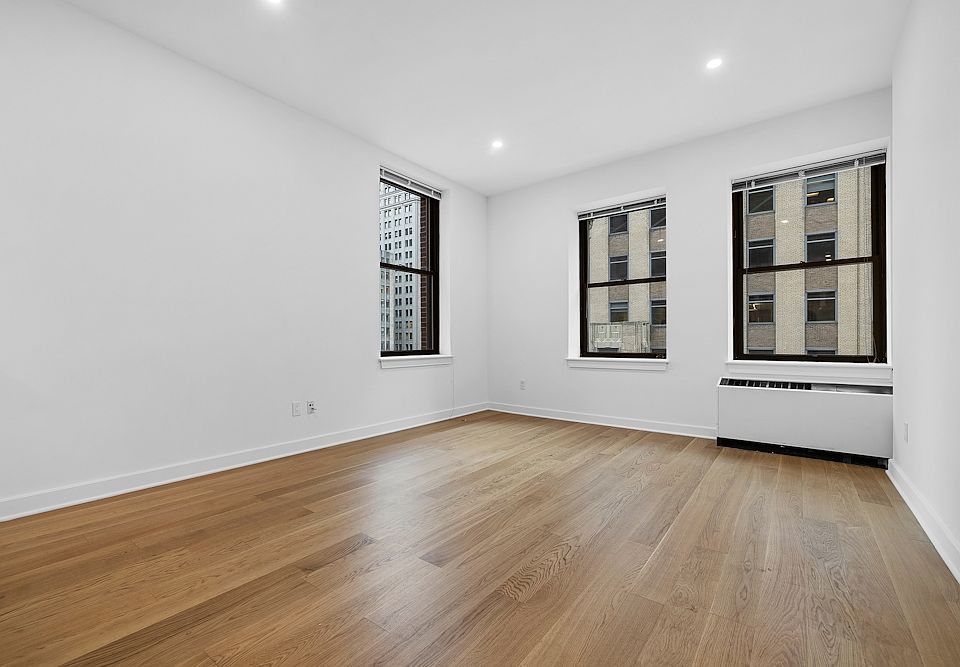 1st image of 37 Wall St APT 21A