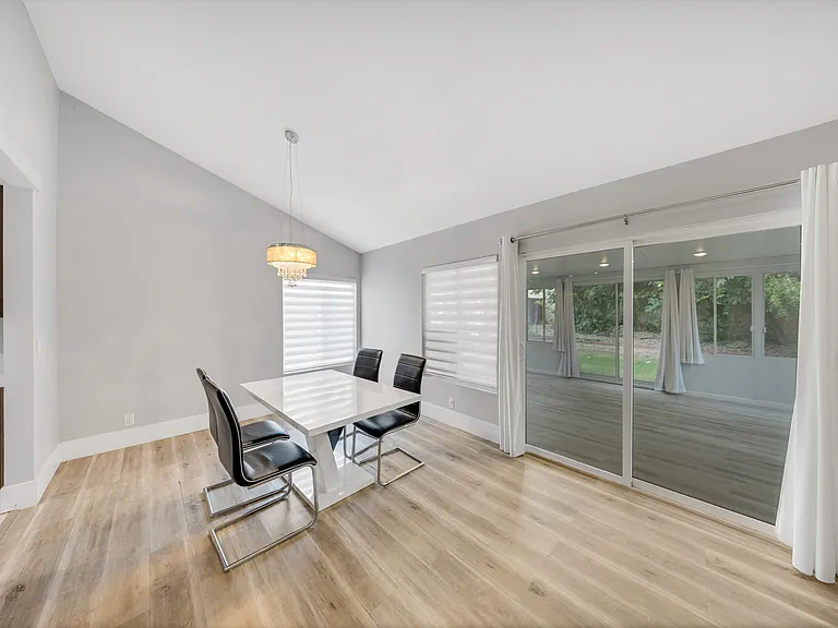15937 La Ronda Cir — Photo 16