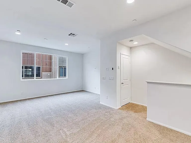 7470 Starry Night Pl — Photo 10