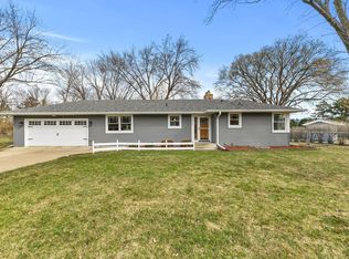 5300 Saint Croix Ave N, Golden Valley, MN 55422
