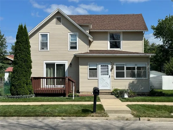 602 Jackson St, Olin, IA 52320