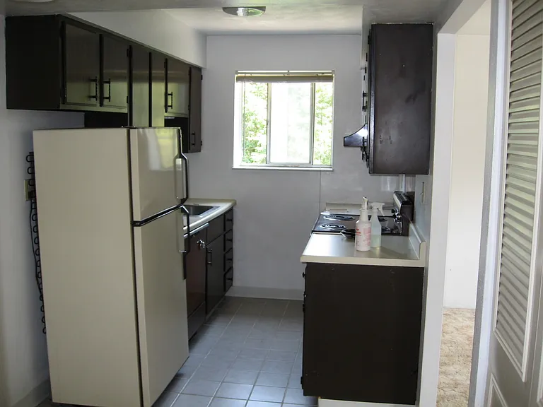 900 Park Ave #34 — Photo 8