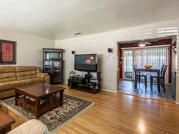 5th image of 35247 Avenue D