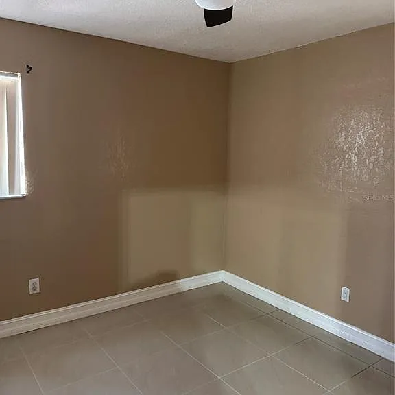 8240 NW 181st St — Photo 7