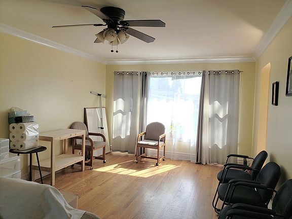 4th image of 10132 S Kedvale Ave