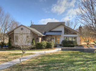 302 Split Rail Dr, Joplin, MO 64801