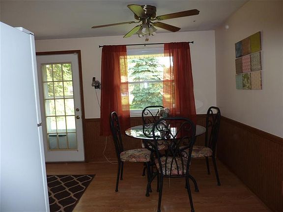 4th image of 7050 Stonehurst Dr