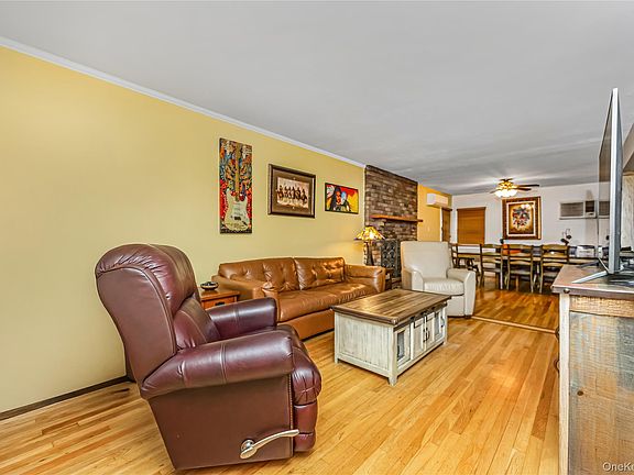 5th image of 192 Sycamore Avenue