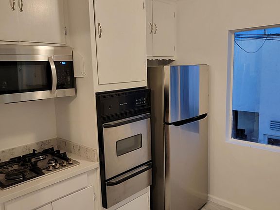 3rd image of 1821 Chico St #A