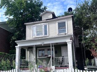 1253 Sumner Rd SE, Washington, DC 20020