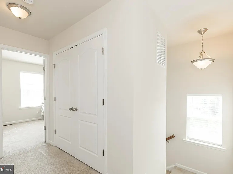 155 Schramm Loop — Photo 12