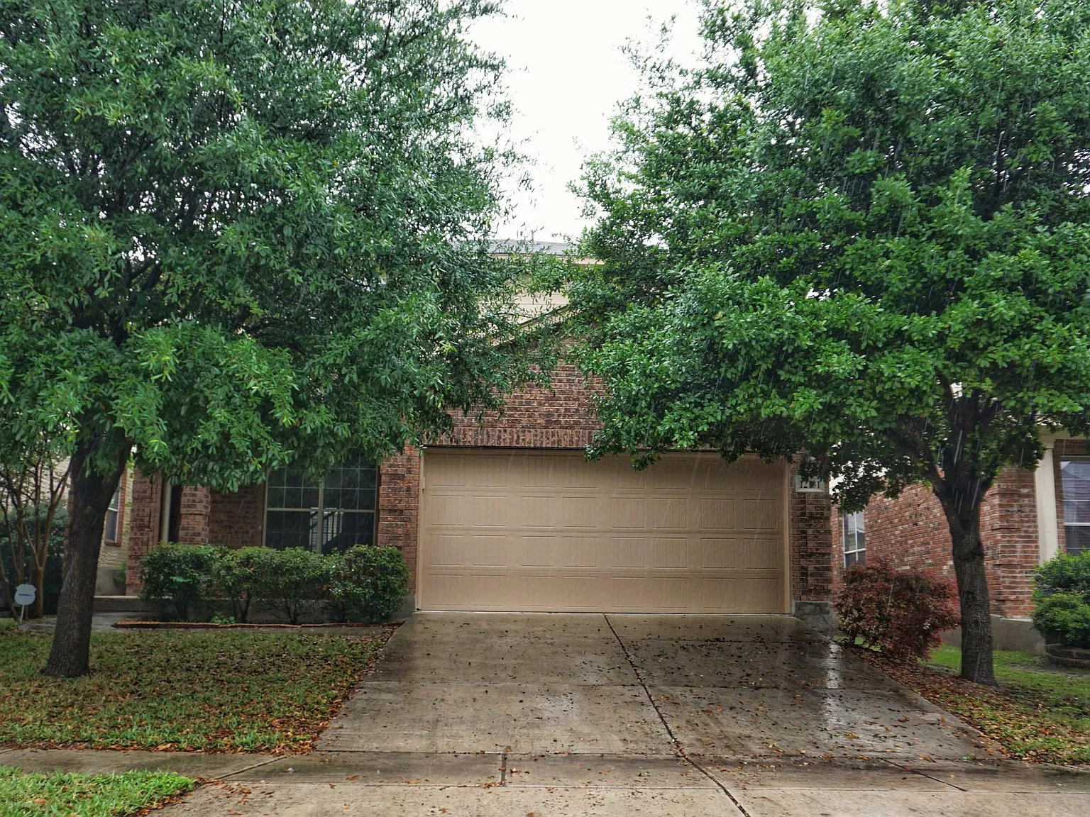 12131 Karnes Way — Photo 2