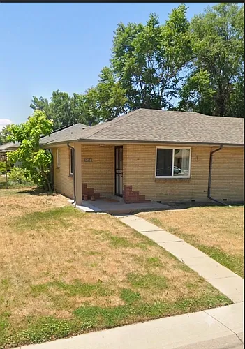 5538 E 36th Ave Photo 1