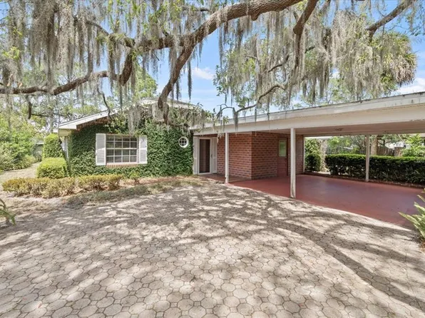 14822 Lake Magdalene Cir, Tampa, FL 33613