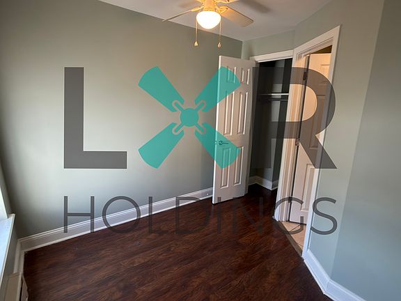 3rd image of 49 N Farson St APT 3