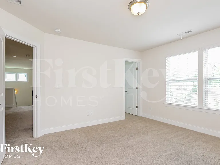 700 Ardent Trl — Photo 11