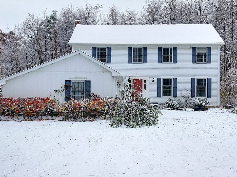 1st image of 8952 Old Meadow Dr