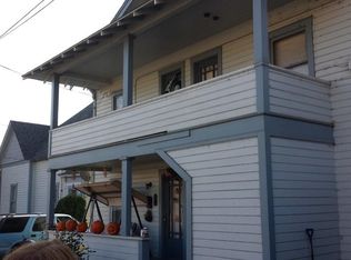 143 SW 3rd St APT 2, Pendleton, OR 97801