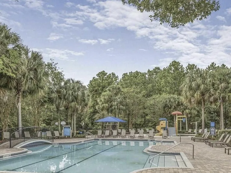 1723 Forest Lake Cir W #3 — Photo 31