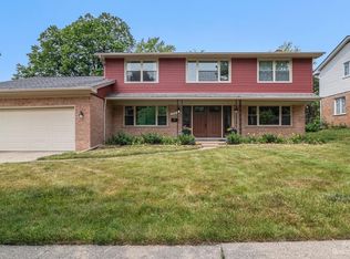 1838 Ivywood Dr, Ann Arbor, MI 48103