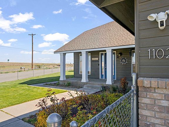 2nd image of 11021 View Ln