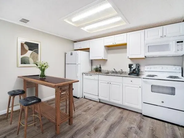 Ashgrove Apartments, 1 Ashgrove Ct #Ag-03-15, Franklin, OH 45005