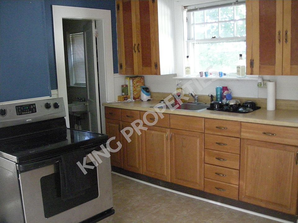 Kitchen (2)