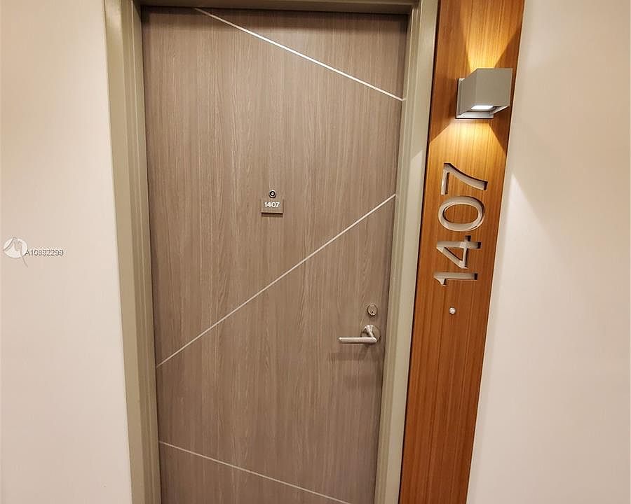 1st image of 601 NE 27th St #1407
