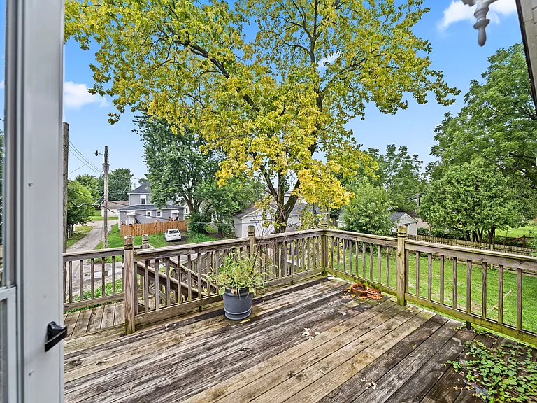 1708 S 3rd St — Photo 42