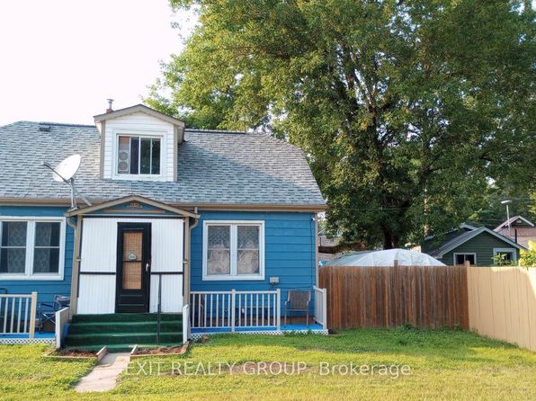 33 Glastonbury Rd, Addington Highlands, ON K0H 2G0