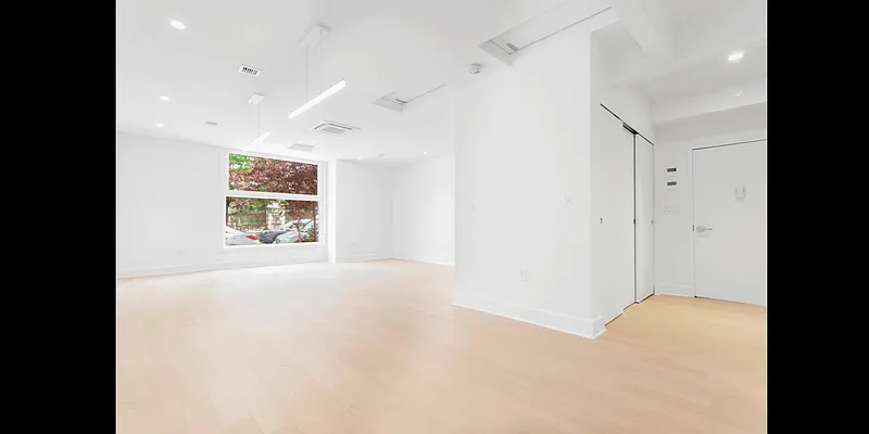 Rented by Voro New York | media 4