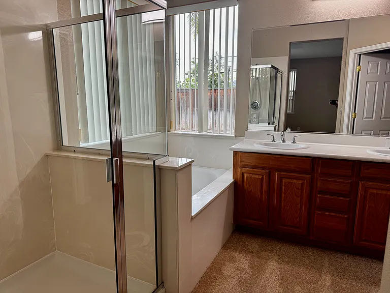 2706 Serene Ct — Photo 14