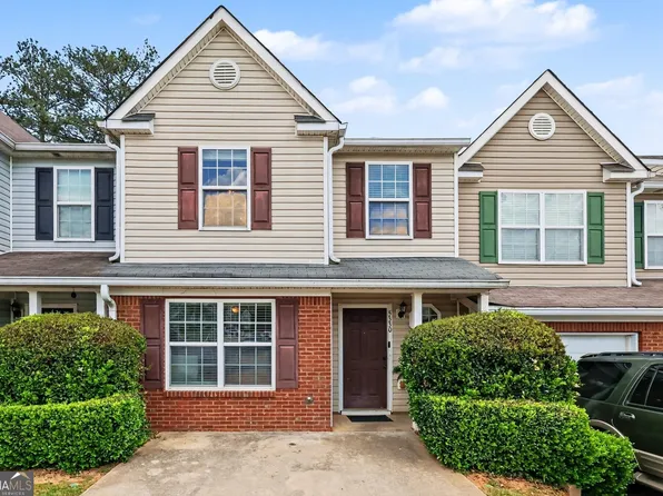 5330 Creekview Ln, Morrow, GA 30260