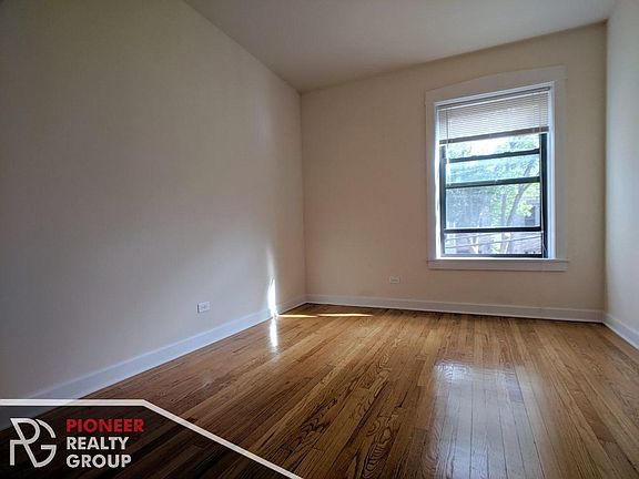 5th image of 2617 N Spaulding Ave APT 1