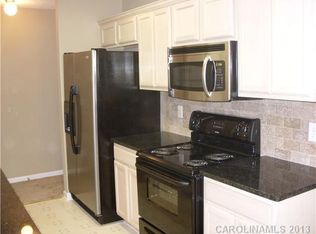 6926 Kentucky Derby Dr, Charlotte, NC 28215