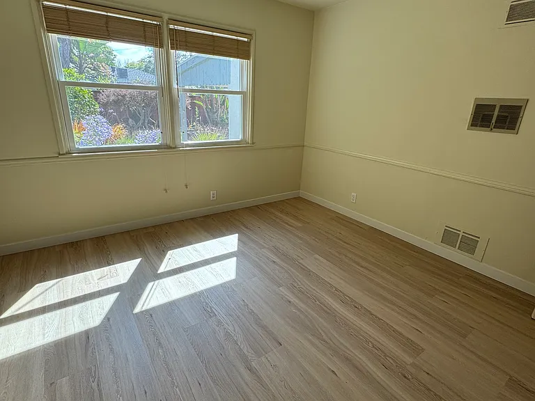 3123 Butler Ave — Photo 4