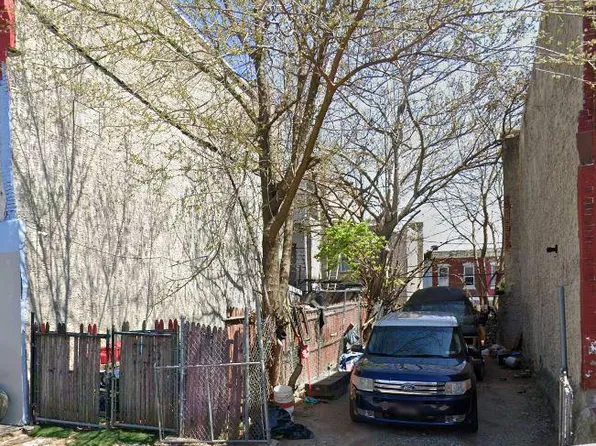 2863 N Front St, Philadelphia, PA 19133