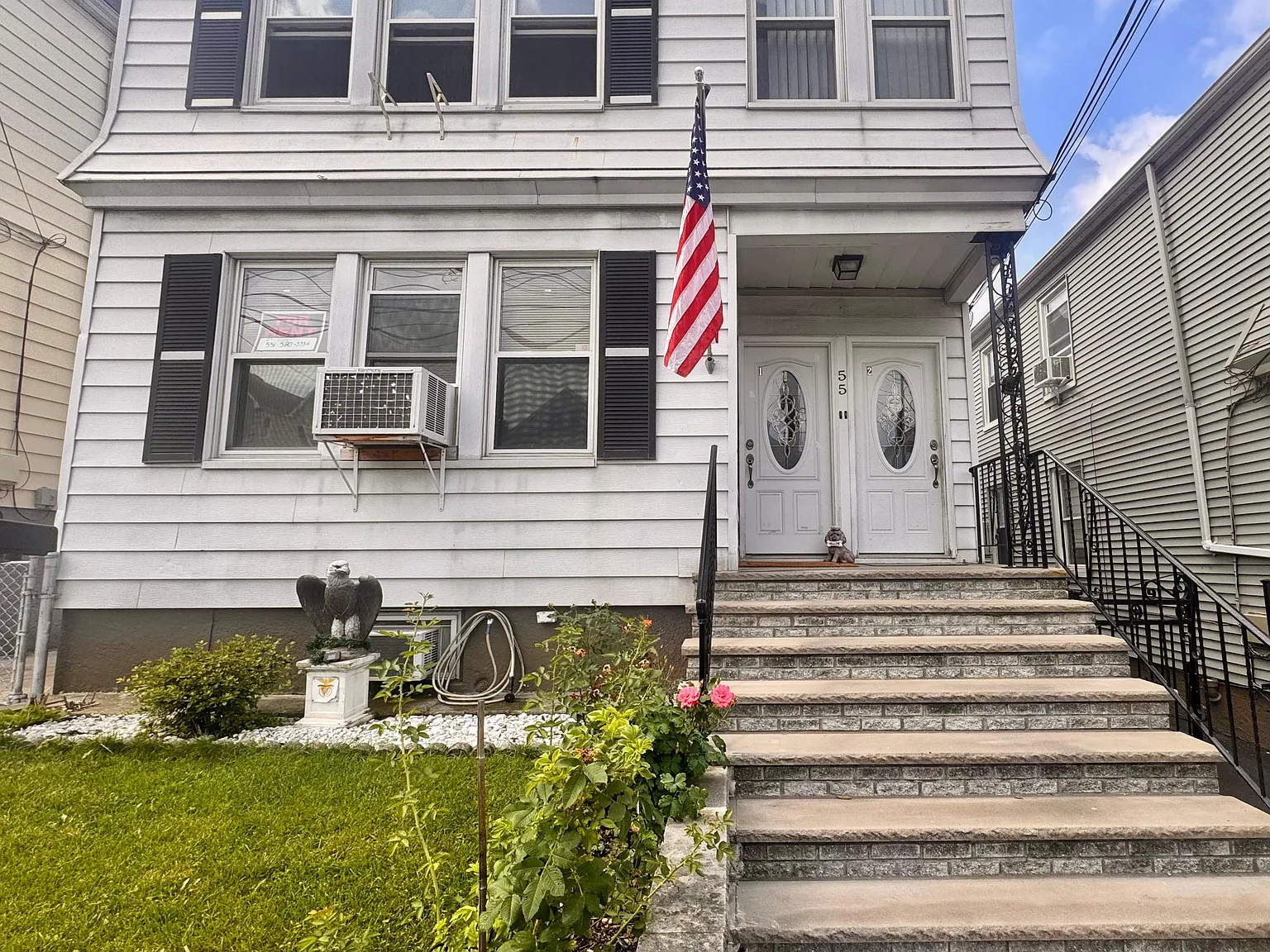 4 bed, 1.5 bath, $2,800 — Photo 2