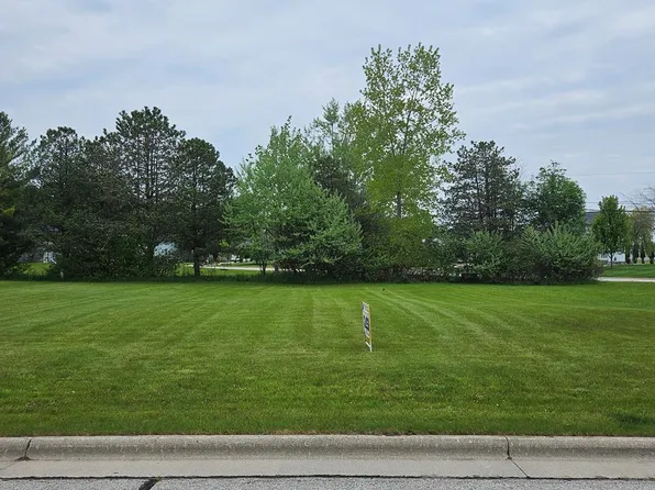 Carrie Lynn Ave, Algoma, WI 54201