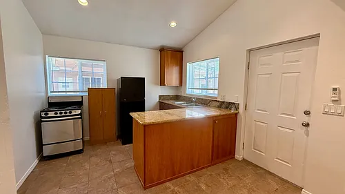 1328 Midway Dr Photo 1