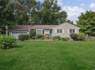 7 Hall Ave, Suffern, NY 10901