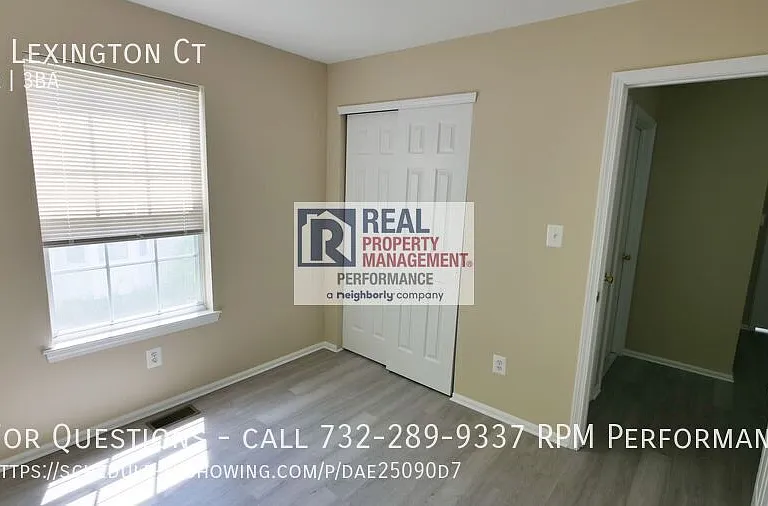 17 Lexington Ct — Photo 23