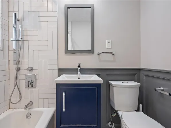 629 Kappock Street image 32 of 38