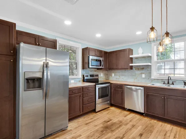 1711 Maple Ave, Niceville, FL 32578
