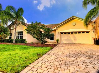 4086 Navigator Way, Kissimmee, FL 34746