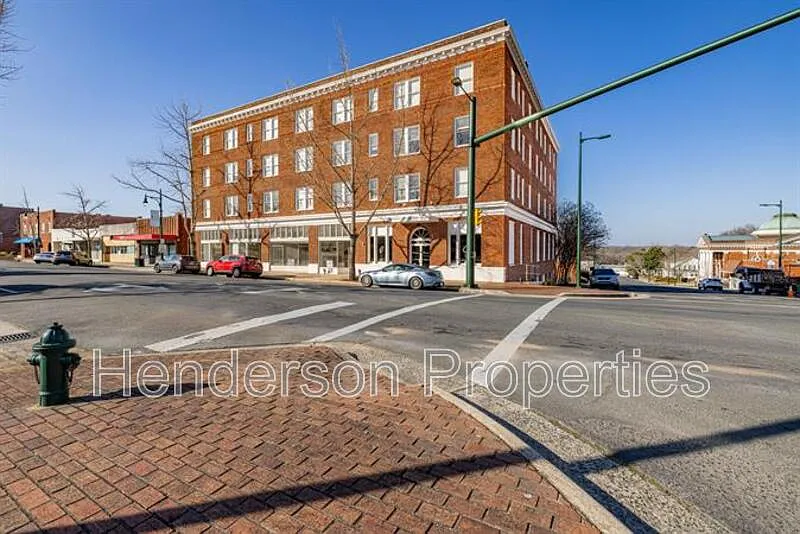 197 N 2nd St #307
